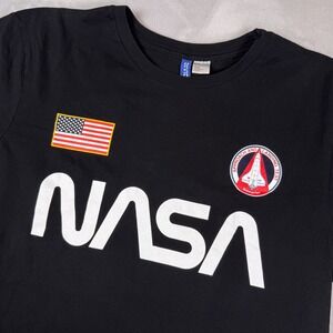 H&M NASA Space Shuttle Enterprise Graphic T-Shirt Mens Medium Black